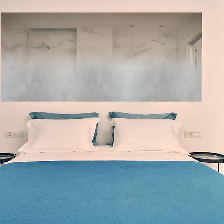 Sea Front Apartment